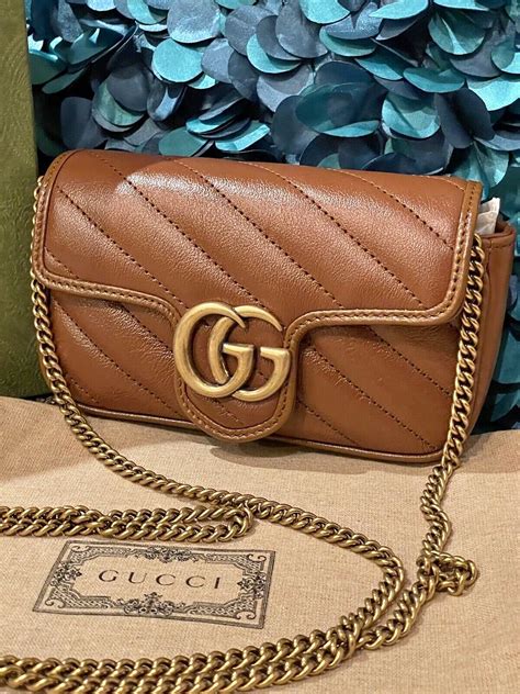 gucci polo park winnipeg|gucci handbags near me.